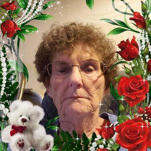 Meet your Posher, Beverly